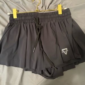 Keiki Kona Flowy Grey Shorts S